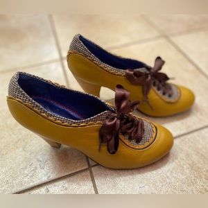 Poetic License lace up heels